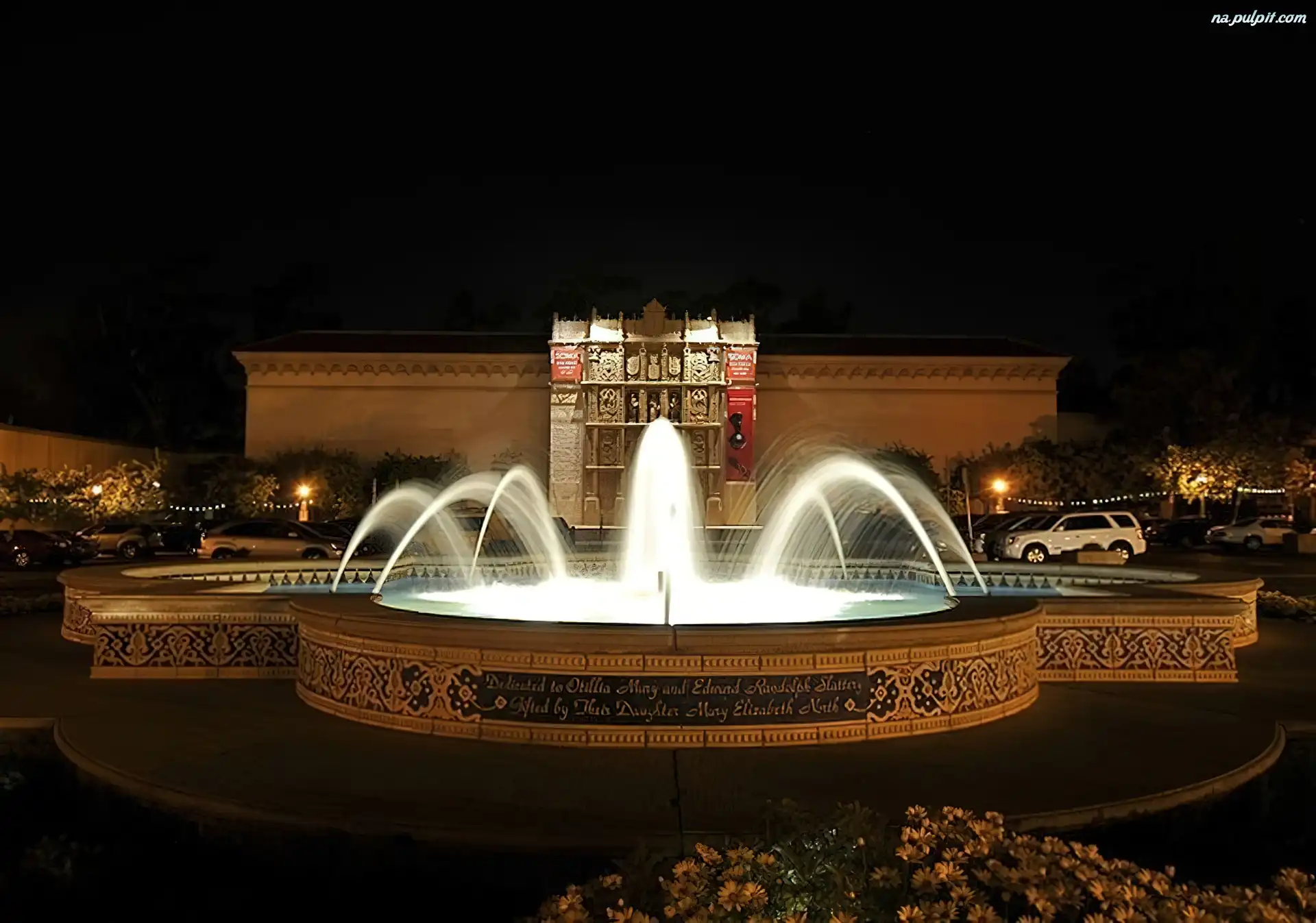 Fontanna, Miasto